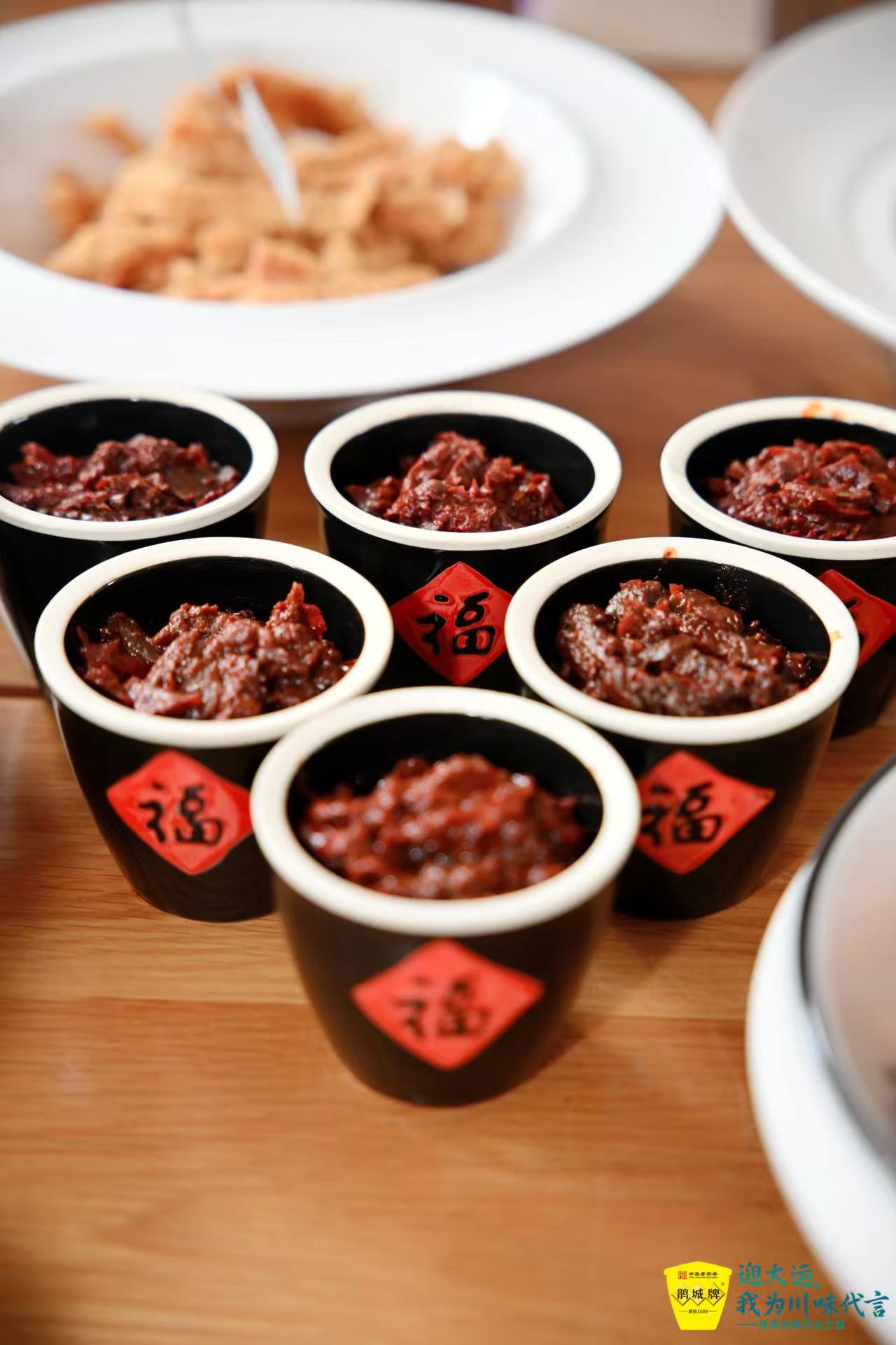 97e347e32bf05a7943ba0262972e6af1