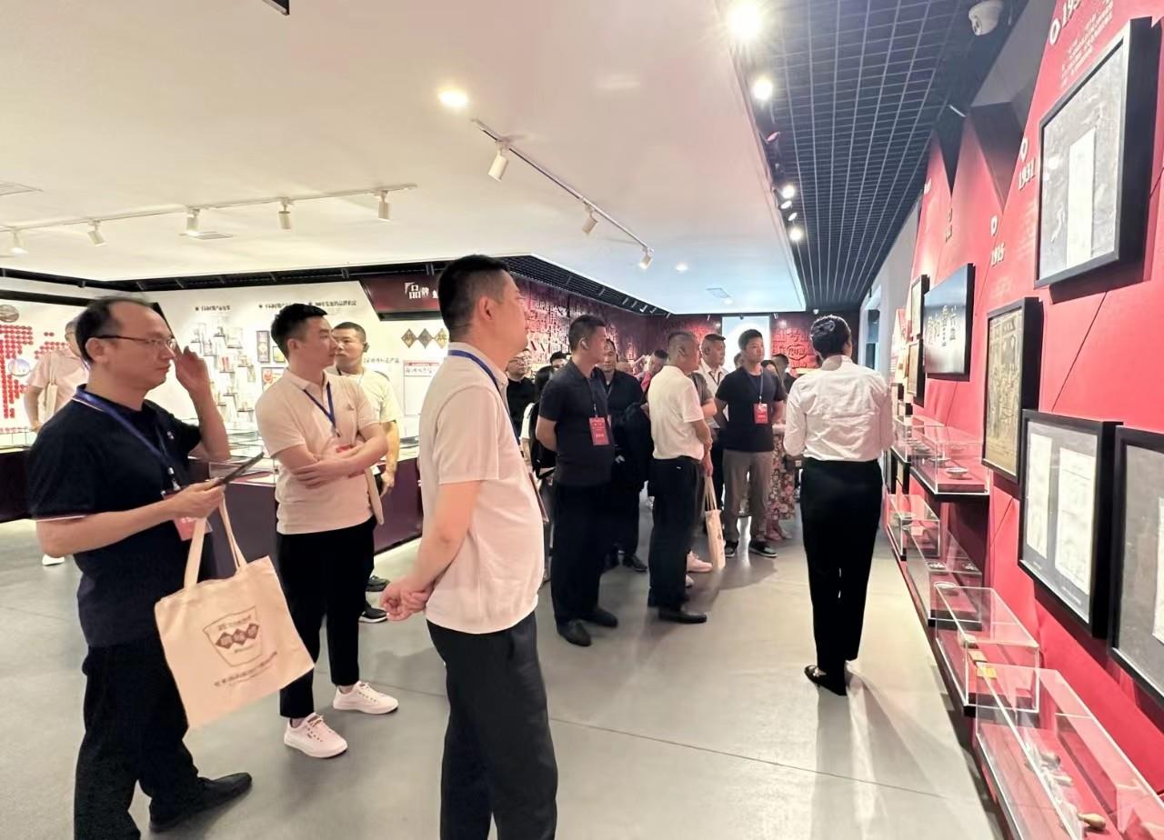 1717398802722390.jpg 1717398802722390.jpg