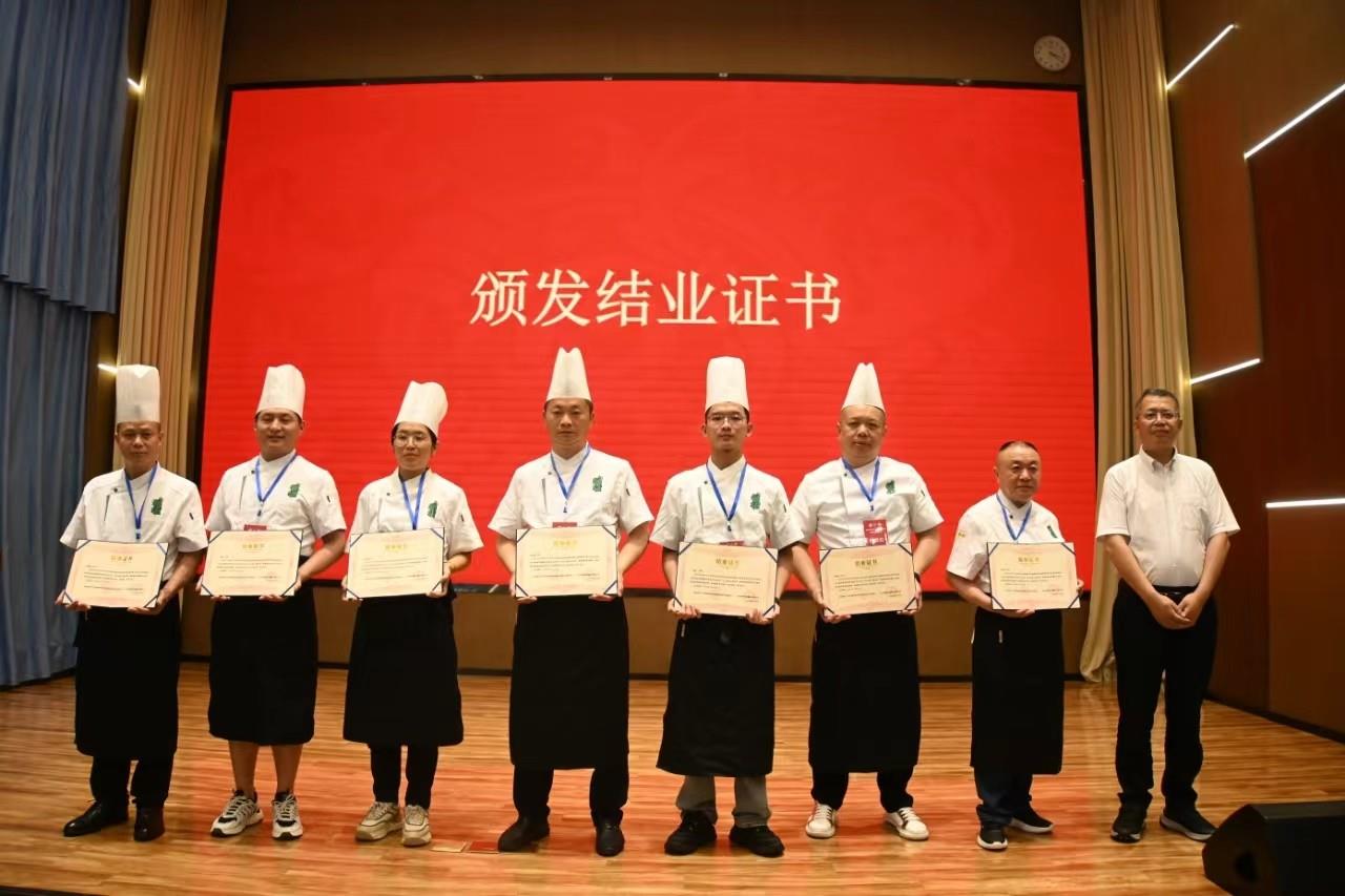 1717399007876708.jpg 1717399007876708.jpg